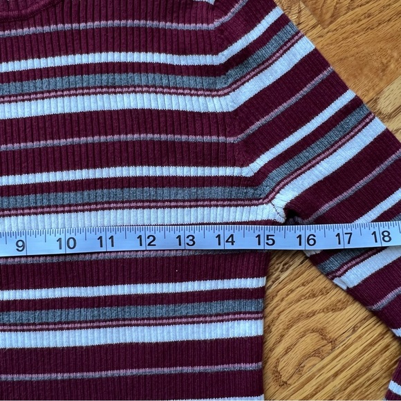 Pink Republic Multi Color Striped Soft Knit Sweater Size Extra Large - Picture 3 of 6